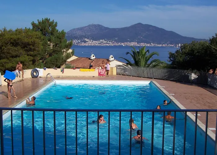 Bella Vista 4, T2 Vue Mer, Piscine, Climatise Porticcio (Corsica)